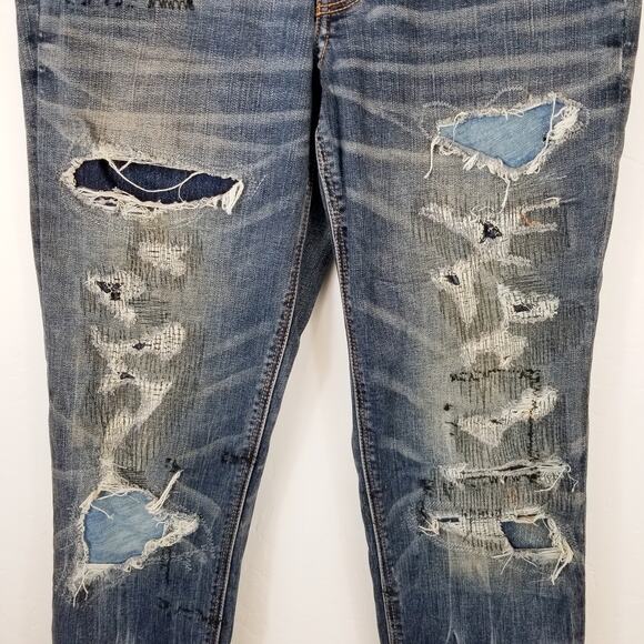 American Eagle Tomgirl Button Fly Distressed Jeans Size 4 - Picture 8 of 10